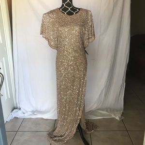 ADRIANNA PAPELL GOLD SEQUIN EVENING GOWN
